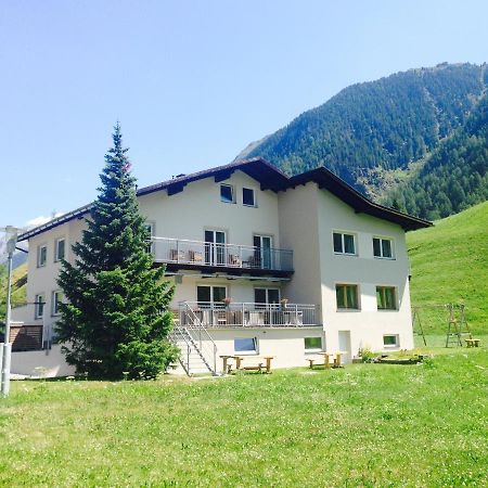 Apart Tyrol Умхаузен Екстериор снимка