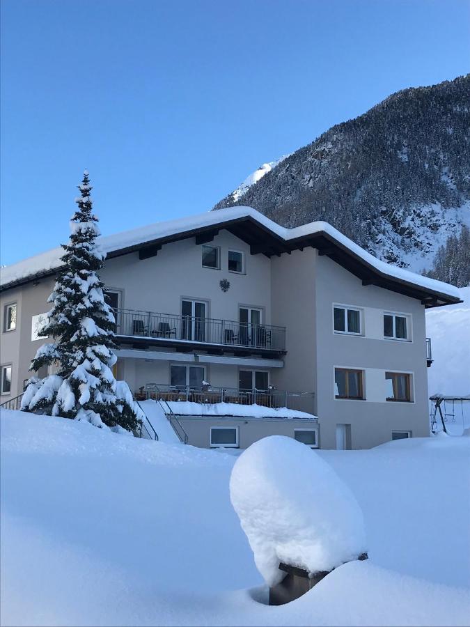 Apart Tyrol Умхаузен Екстериор снимка